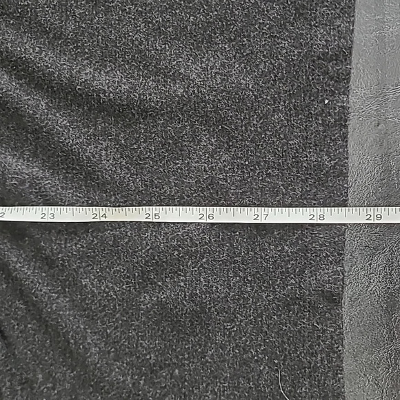 Eileen Fisher Women's gray Italian yarn oversized elbow Sleeve top size S mature - Picture 6 of 8